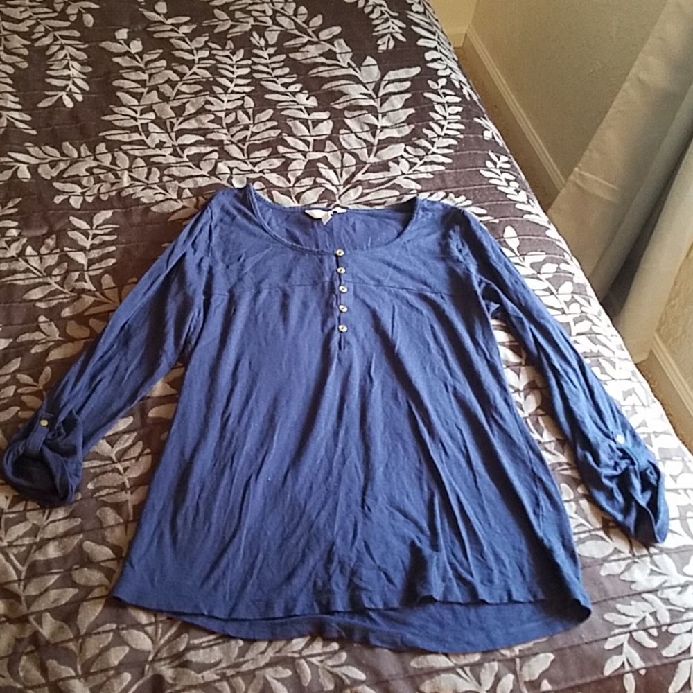 Banana Republic size large navy blue top